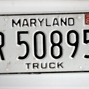 Vintage Maryland Truck License Plates 1986 & 1987 White & Black Metal Dual Set